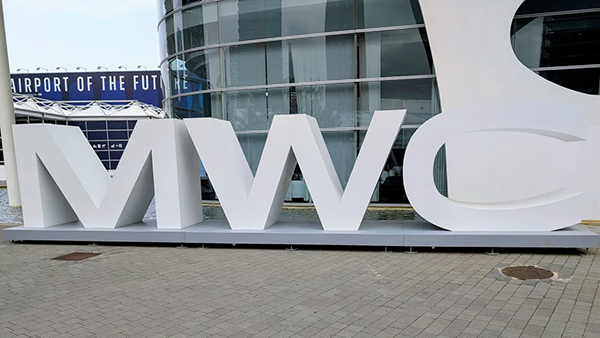 MWC 2026看点回顾：AI重构一切，中国企业从“性价比”走向“技术引领”